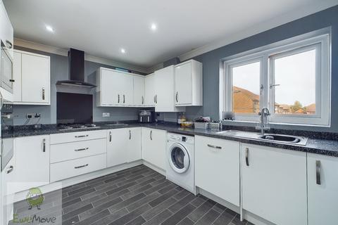 2 bedroom flat for sale, Peal Close, Rochester ME3