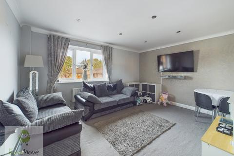 2 bedroom flat for sale, Peal Close, Rochester ME3