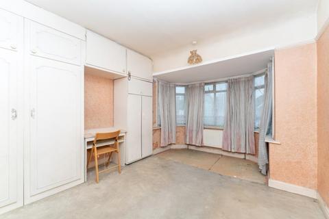 3 bedroom terraced house for sale, Rydal Crescent, UB6