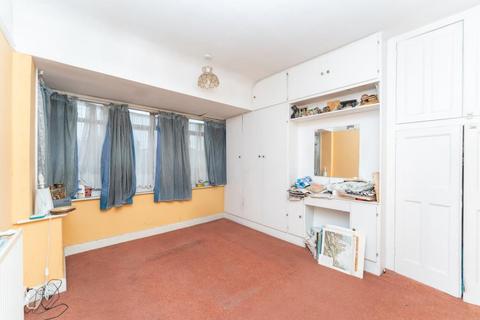 3 bedroom terraced house for sale, Rydal Crescent, UB6