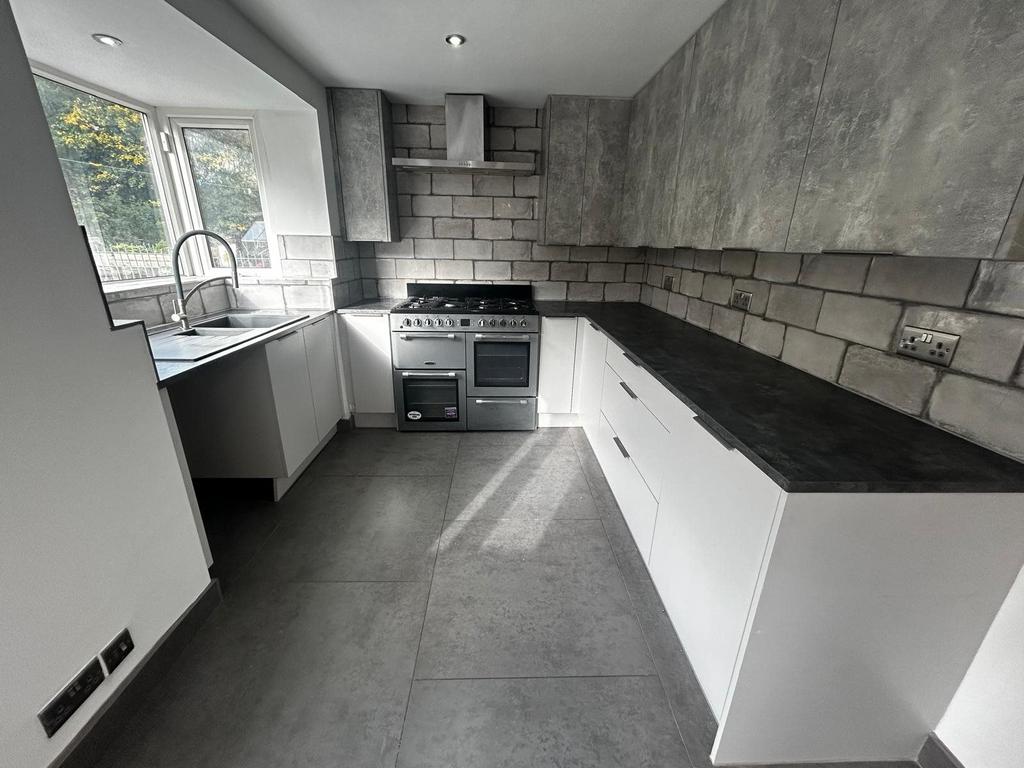 Kitchen c
