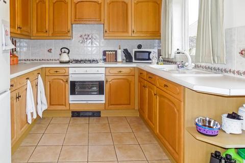 4 bedroom detached house for sale, Vale Reach, Pencoed, Bridgend . CF35 6LG