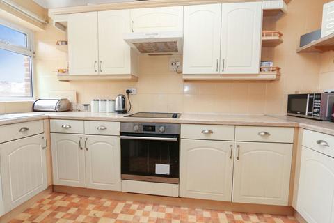 3 bedroom terraced house for sale, Arran Close, Erith DA8