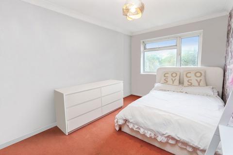 53 Arran Close, Erith, DA8 3SL