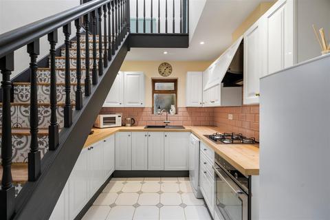 11 Oriental Road, Ascot, SL5 7AZ