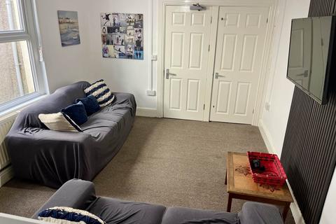 6 bedroom house to rent, Rhyddings Terrace, Brynmill, , Swansea