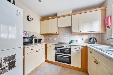 1 bedroom flat for sale, York Road, Woking, Surrey, GU22