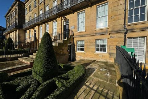 1 bedroom apartment for sale, The Crescent, Scarborough