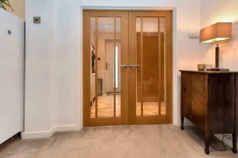 30 Parkland Gardens, Leeds, LS6 4PG