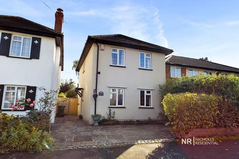 38 Heatherside Road, Epsom, KT19 9QU
