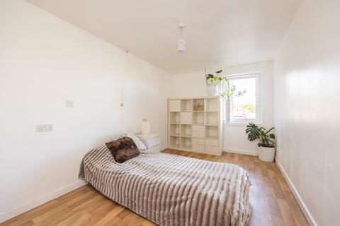 1 bedroom retirement property for sale, Henderson Row, Edinburgh EH3