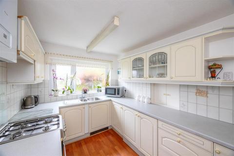 3 bedroom semi-detached house for sale, Derbyshire Lane, Woodseats, Sheffield