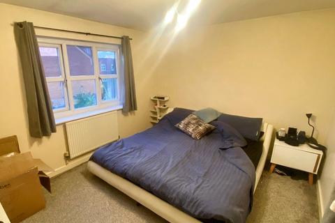 2 bedroom semi-detached house to rent, Bridgewater Street, Salford M3