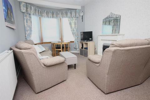 2 bedroom flat for sale, Fyfe Park Terrace, Glasgow Road, Port Glasgow PA14