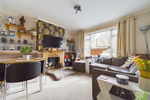 2 bedroom apartment for sale, Hillside, Maidenhead, Berkshire, SL6