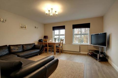 2 bedroom apartment to rent, Lime Court, Great North Way, Hendon