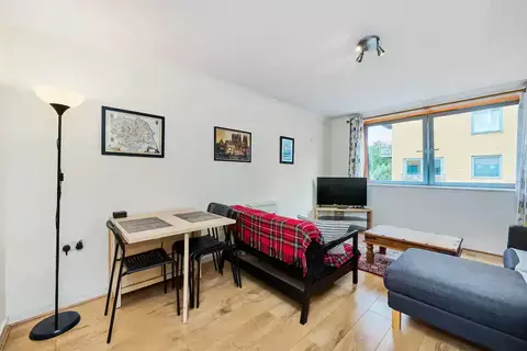 1 bedroom apartment for sale, at 203 Ohio Building, Deals Gateway, London SE13