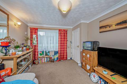 2 bedroom terraced house for sale, Lisieux Way, Taunton, TA1