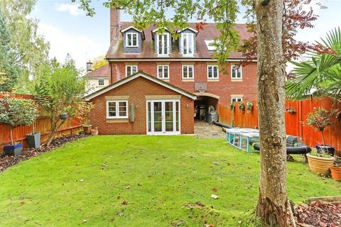 5 bedroom semi-detached house for sale, Mornington Drive, Winchester, Hampshire, SO22