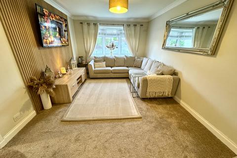 2 bedroom semi-detached bungalow for sale, Kirkton Crescent, Coatbridge ML5