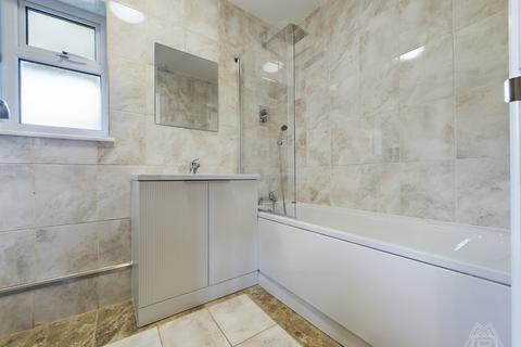 14 Broxburn Drive, South Ockendon, RM15 5QL
