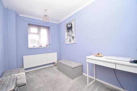 2 bedroom apartment for sale, Swingate Lane, Plumstead