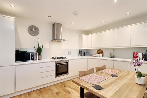 1 bedroom apartment for sale, Beautiful apartment positioned next to Hill Road, Clevedon