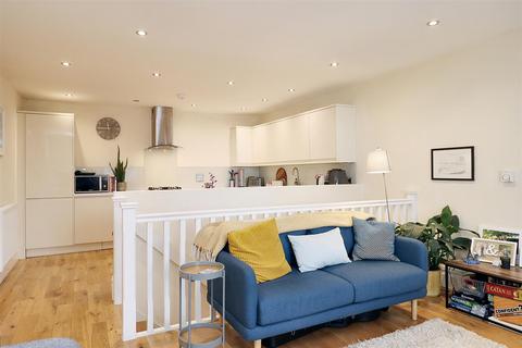 1 bedroom apartment for sale, Beautiful apartment positioned next to Hill Road, Clevedon