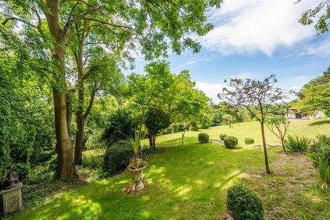 3 bedroom house for sale, Elevated position upon Tickenham Hillside