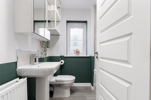 38 Adit Place, Edinburgh, EH17 8GA