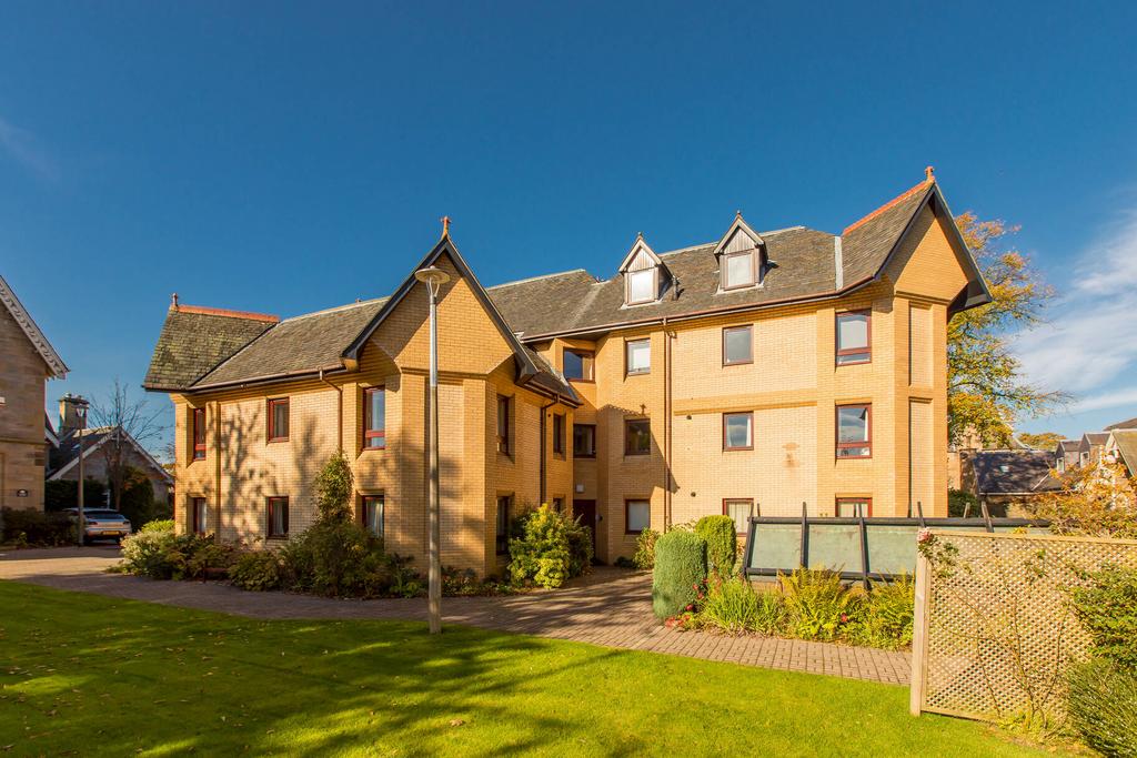 144/3 Whitehouse Loan, Grange... 3 bed ground floor flat - £375,000