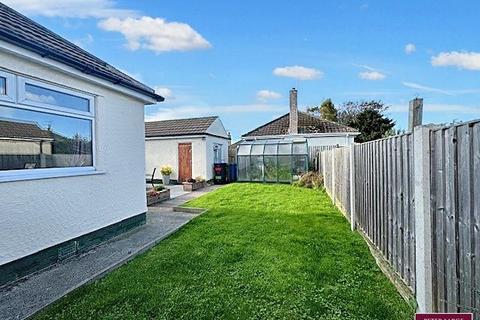 4 bedroom detached bungalow for sale, York Close, Prestatyn, Denbighshire LL19 8DF