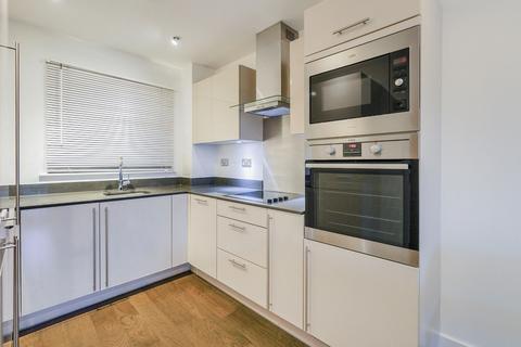 1 bedroom flat to rent, Freda Street Southwark SE16