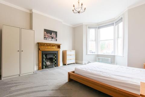 2 bedroom flat to rent, £145pppw - Glenthorn Road, Jesmond