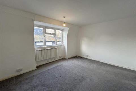 2 bedroom flat to rent, Meeting House Lane, Brighton