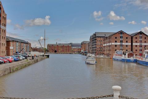 1 bedroom apartment for sale, Barge Arm, Gloucester Docks