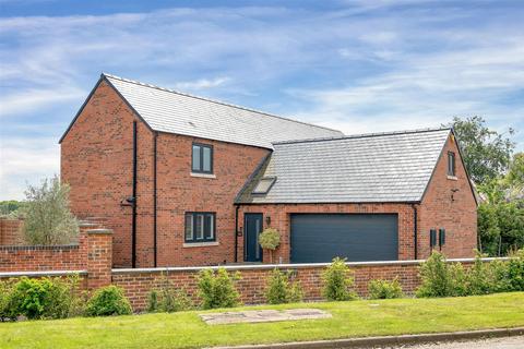 4 bedroom detached house for sale, Langar Road, Barnstone