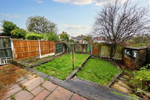 1 Windmill Close, Upminster, RM14 2HD