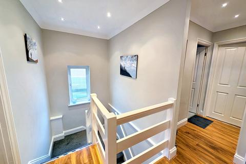 1 Windmill Close, Upminster, RM14 2HD