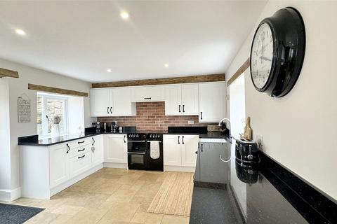 4 bedroom detached house for sale, Waltham Road, Eastwell, Melton Mowbray