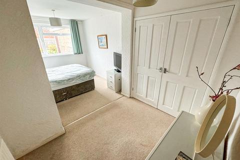 12 Katrine Close, Corby, NN17 2LG
