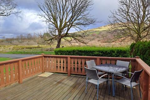 2 bedroom lodge for sale, Trawsfynydd Leisure Village