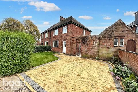 3 bedroom semi-detached house for sale, Peveril Road, Beeston