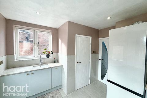 3 bedroom semi-detached house for sale, Peveril Road, Beeston