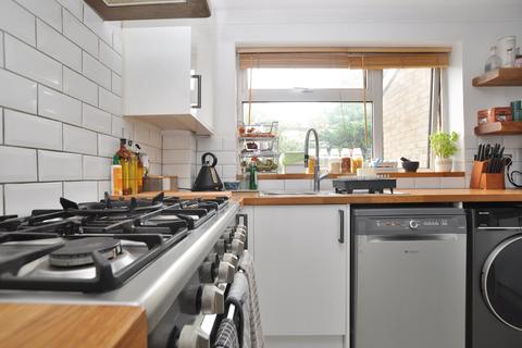 15 Harefield, Stevenage, SG2 9NF