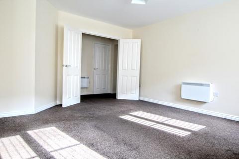 2 bedroom flat to rent, Brentwood Court, Prescot L34