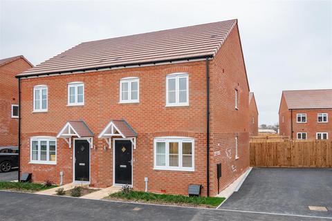 3 bedroom semi-detached house to rent, Hunts Grove, Hardwick, Gloucester, GL2