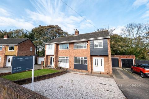 3 bedroom semi-detached house for sale, Greenbank Drive, South Hylton, Sunderland