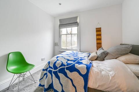 1 bedroom flat to rent, Mayall Rd, Poet's Corner, London, SE24