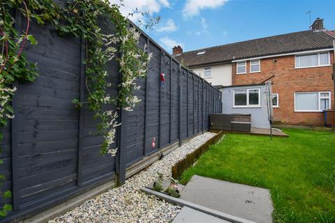 3 bedroom terraced house for sale, Saffrondale, Anlaby